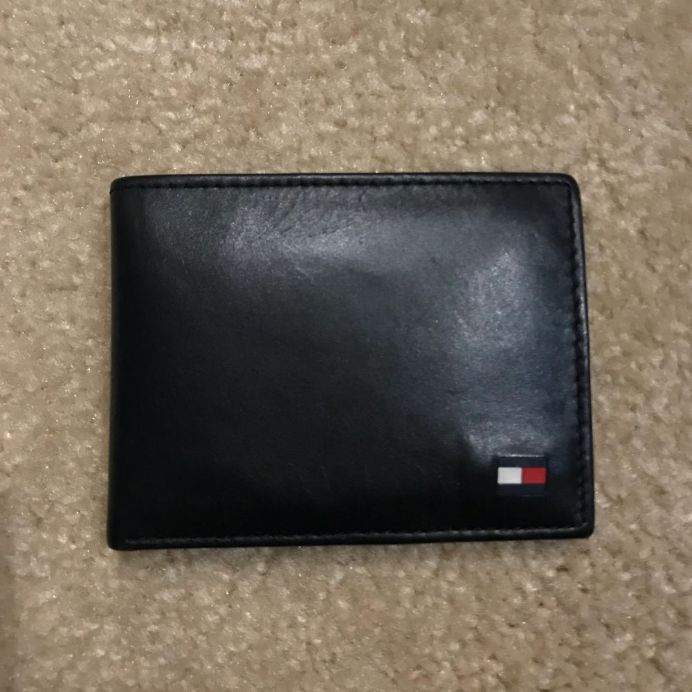 Tommy Hilfiger Wallet